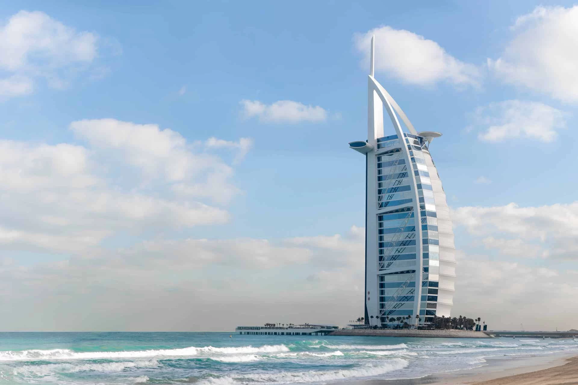 Customized Tours in Dubai: Tailored Luxury Experiences for Every Traveler