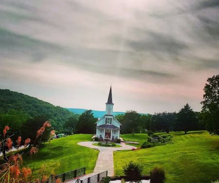 Aunt's Creek Store & RV Park