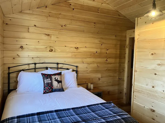The Bridgewalk Riverside Cabins 3