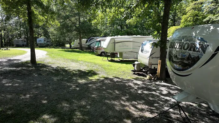Dexter's Last Resort RV & Airbnb 1