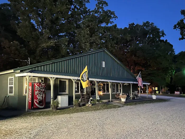 Oak Hill Court Cabins & RV Park 2