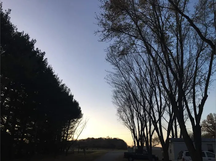 PLEASANT VALLEY Mobile Home Park & RV ParKIng 6