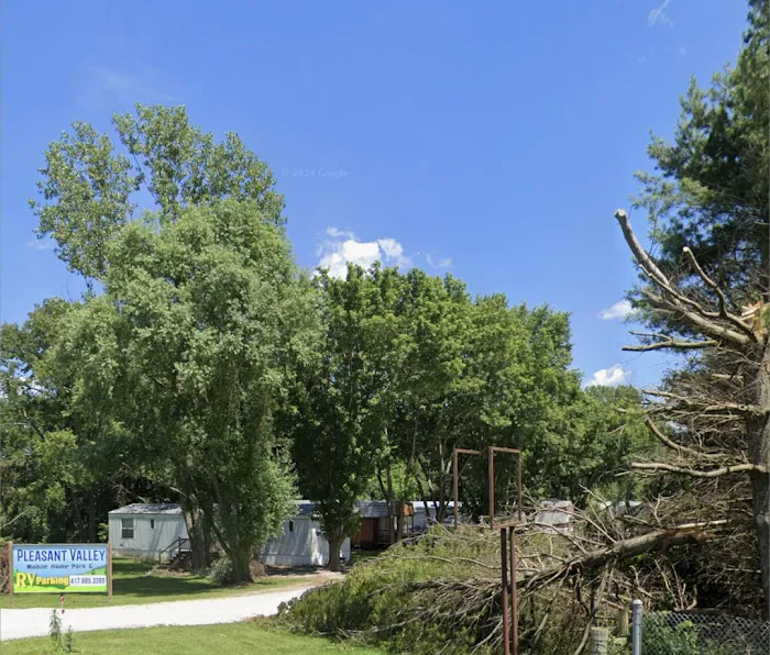 PLEASANT VALLEY Mobile Home Park & RV ParKIng 8