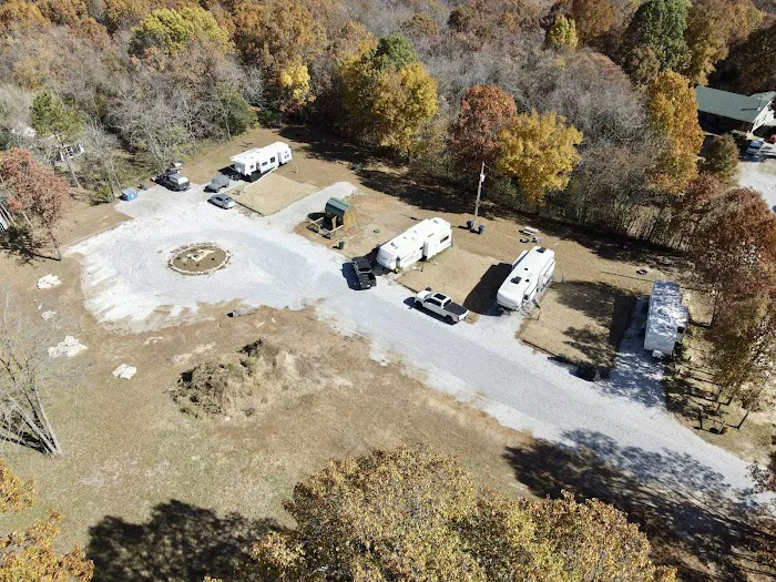 Around the Bend Ozarks RV Park 3