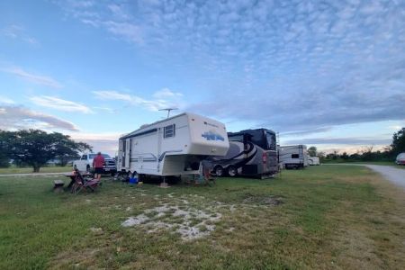 Highway 60 RV Park