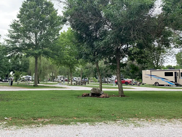 Big Red Barn RV Park 5