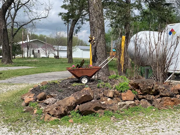 Big Red Barn RV Park 4