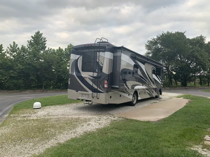 Coachlight RV Park 10