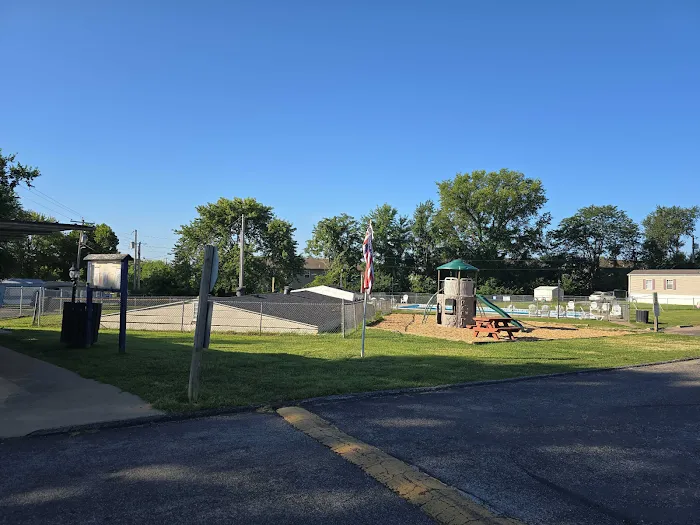 Country Acres Mobile Home Community 10
