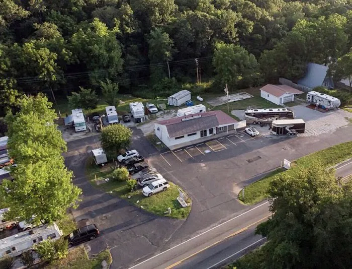 Lake's Edge RV Park 2