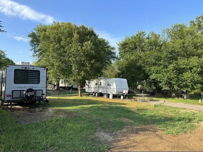 Hickory Creek Mobile Home Park 3