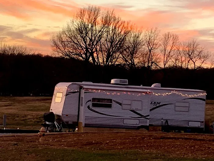 Rivers Edge RV and Stables 7