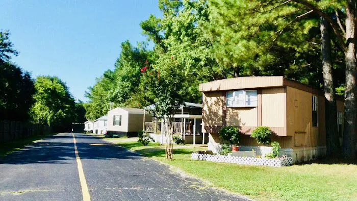 Country Lane Mobile Home Park 10