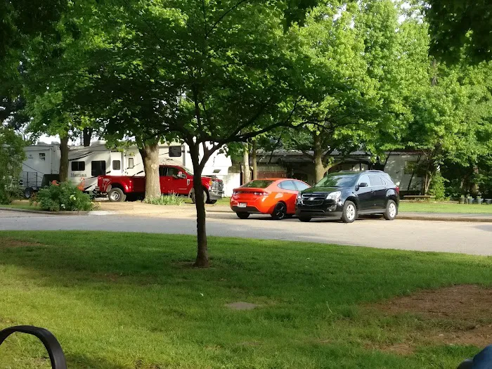 Trailwood Mobile Home & RV Park 7