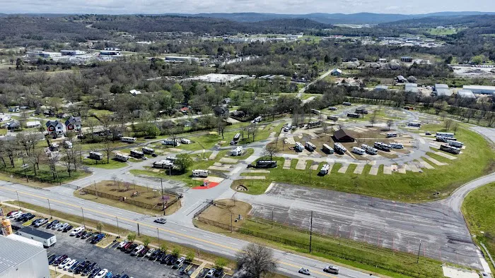 Hog Valley RV & Treehouse Resort 2