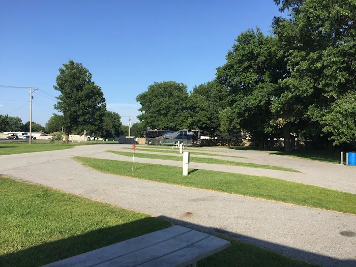 Four Oaks RV Park 9