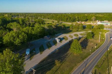 Four Oaks RV Park