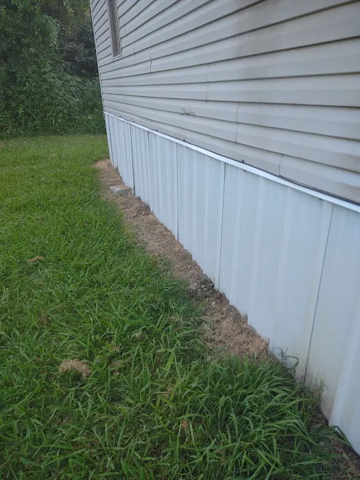 Whispering Pines Mobile Home Community 1