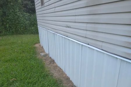 Whispering Pines Mobile Home Community