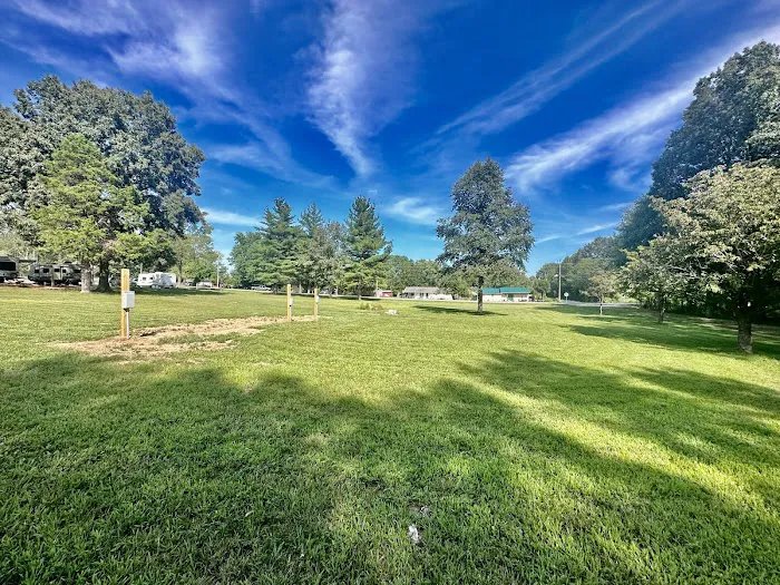 Ramblin' Hills RV Park 10