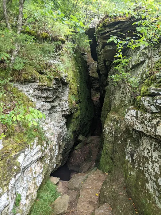 Devils Den Campground E 10