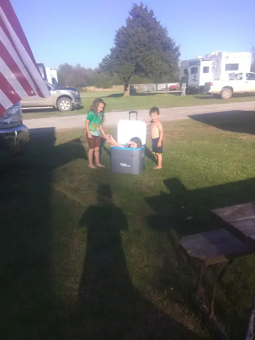 T & S RV Park 6