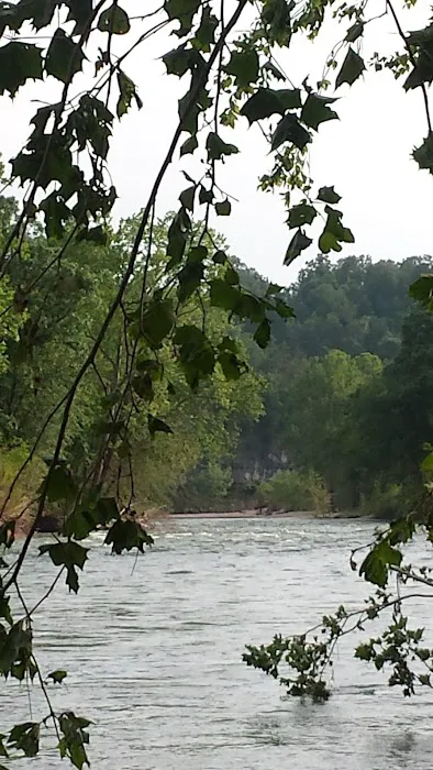 Illinois River Yacht Club and Campground 2