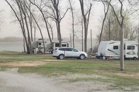Lakewood Village MH & RV Park