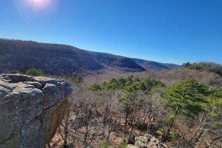 Sam's Throne Campground