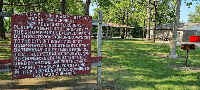 Kamp Siesta 1