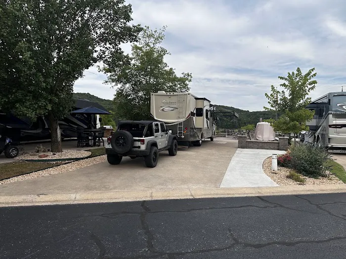 Ozarks Luxury RV Resort on Table Rock Lake 1
