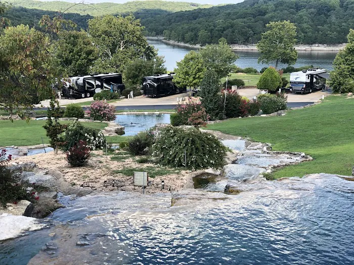 Ozarks Luxury RV Resort on Table Rock Lake 8