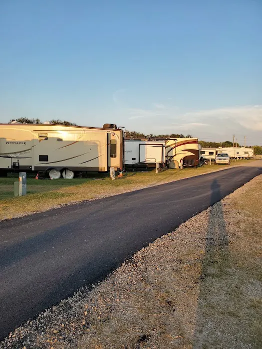 Overland RV Park 6