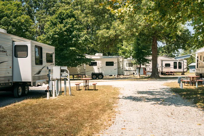 Arrowhead Point RV Park, Cabins & Campground 10