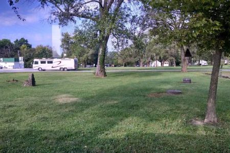 Show-Me Rest Rv Park