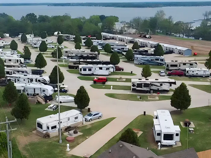 Monkey Island RV Resort and Cabins 2