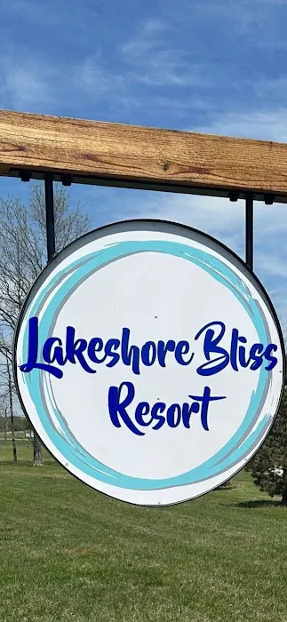 Lakeshore Bliss Resort 3