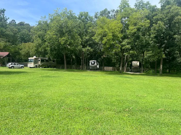 Red Barn Retreat | RV Park | Tahlequah, OK 7
