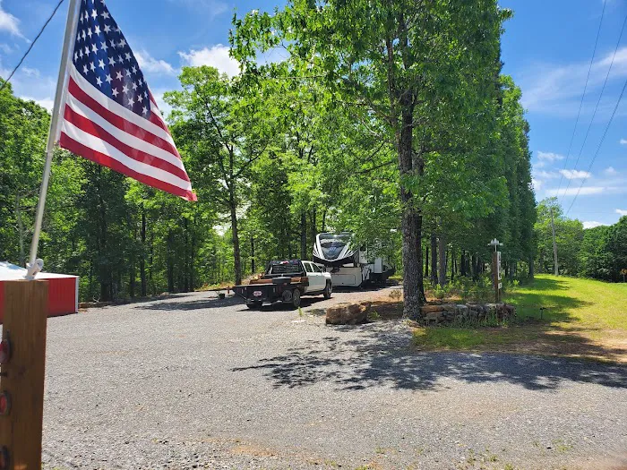 Hoss' Hideout Campground 2