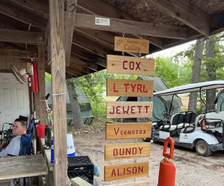 Lone Star Commissioneru2019s Barge