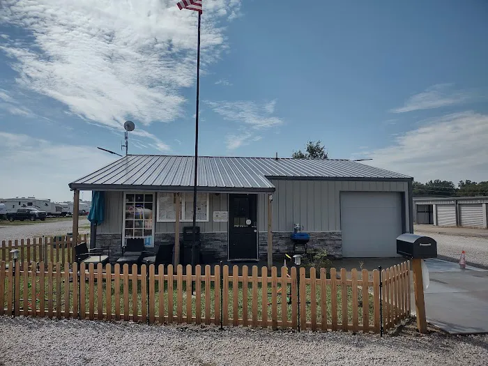 I-49 RV Park 6