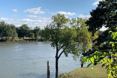 Bird Hollow Resort & RV Park