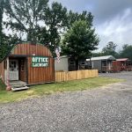 The Weekender Cabins and RV Retreat