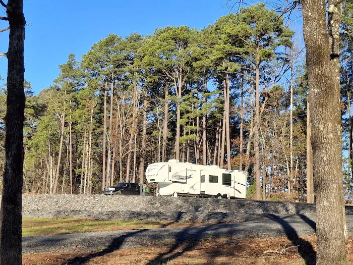 Dew Drop In RV Park 3