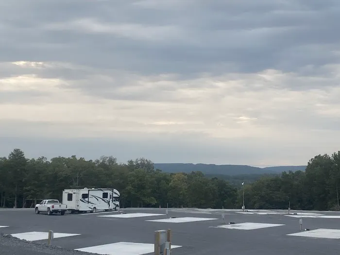 Dew Drop In RV Park 10
