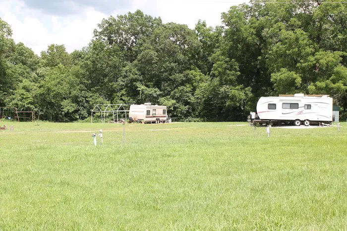 Loehr Campground and Resort 8