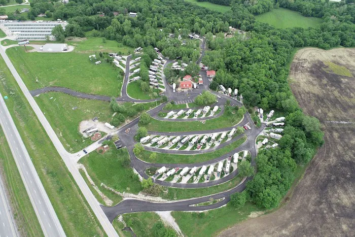 Peculiar Park Place RV Park 9