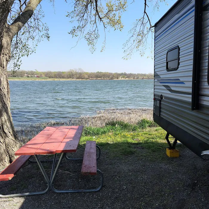 Lake Miola Campgrounds 10