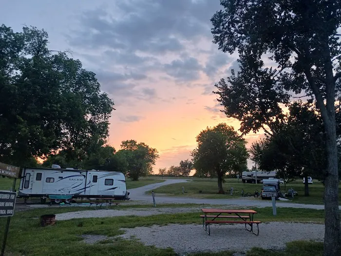 Lake Miola Campgrounds 4