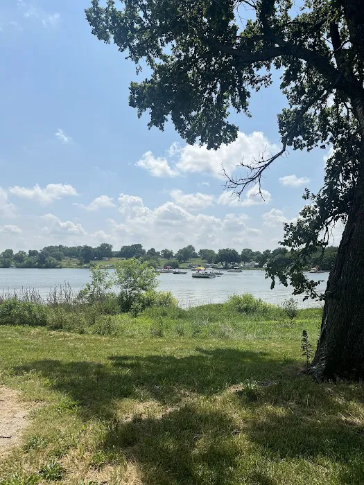 Lake Miola Campgrounds 5